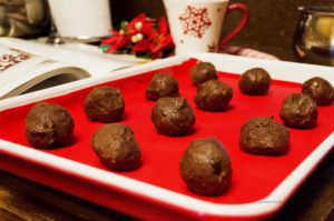 Chocolate Peppermint Bonbons Recipe - roll dough into balls